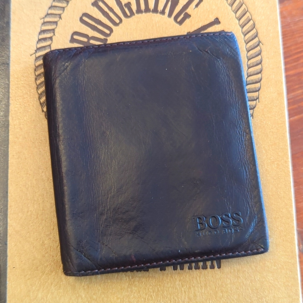 Hugo boss wallet